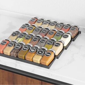 Space Aid Glass Spice Jar Set with Black Lids (in box)